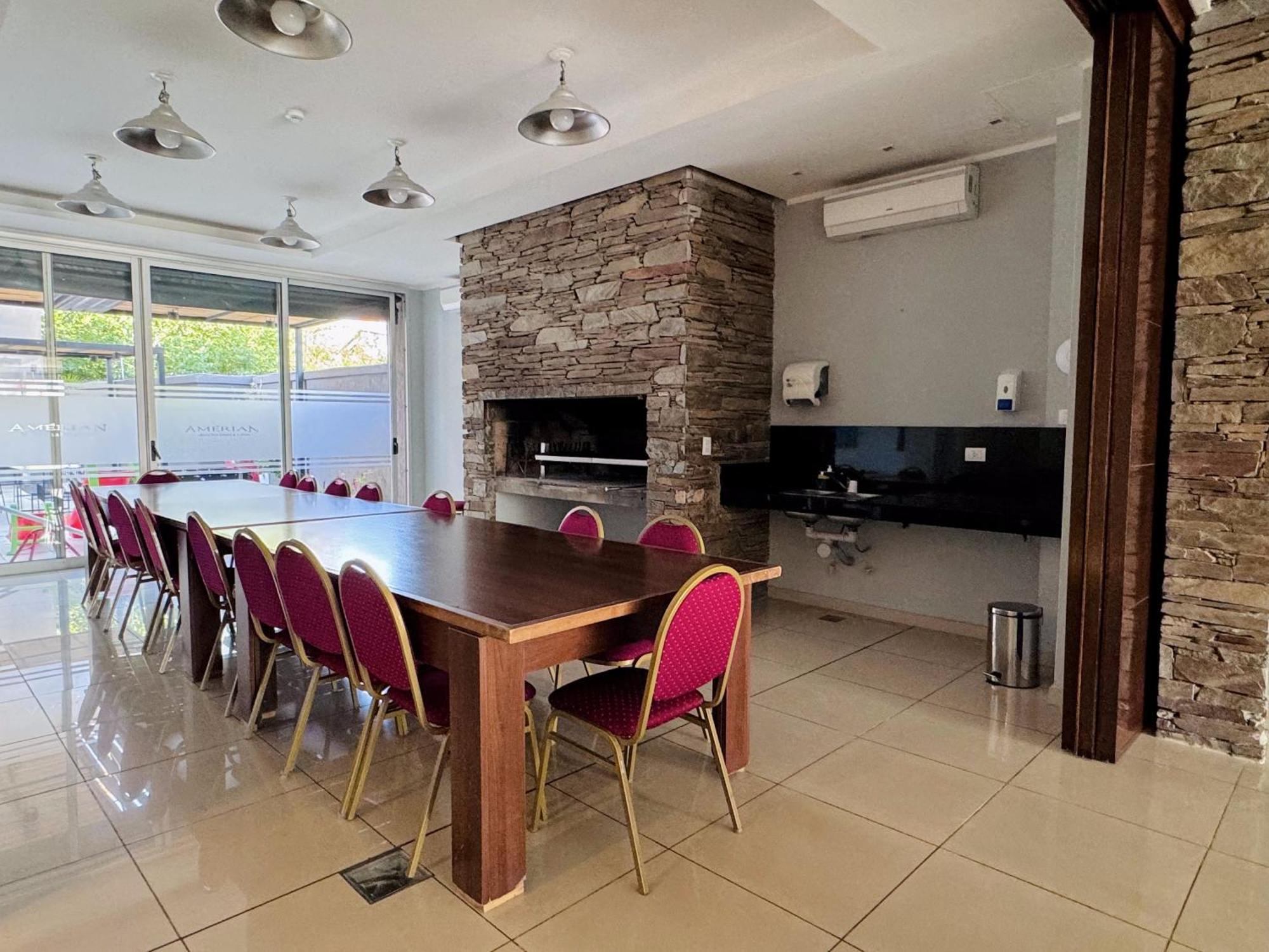 Amerian Carlos Paz & Suites Villa Carlos Paz Eksteriør billede